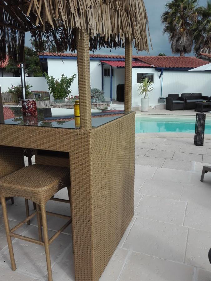 Chalet Zure Ondoan - Spa Et Piscine Chauffee タルノス エクステリア 写真