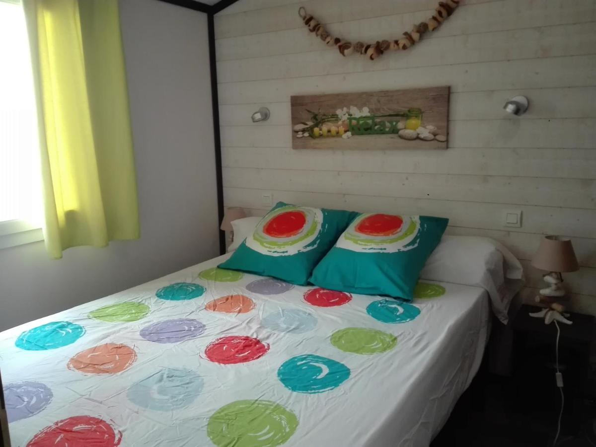 Chalet Zure Ondoan - Spa Et Piscine Chauffee タルノス エクステリア 写真